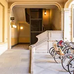 Lägenhet Palazzo Garibaldi - Myhomeincomo Como