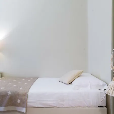 Apartment Palazzo Garibaldi - Myhomeincomo