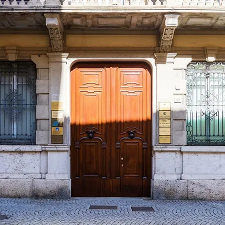 Apartment Palazzo Garibaldi - Myhomeincomo *